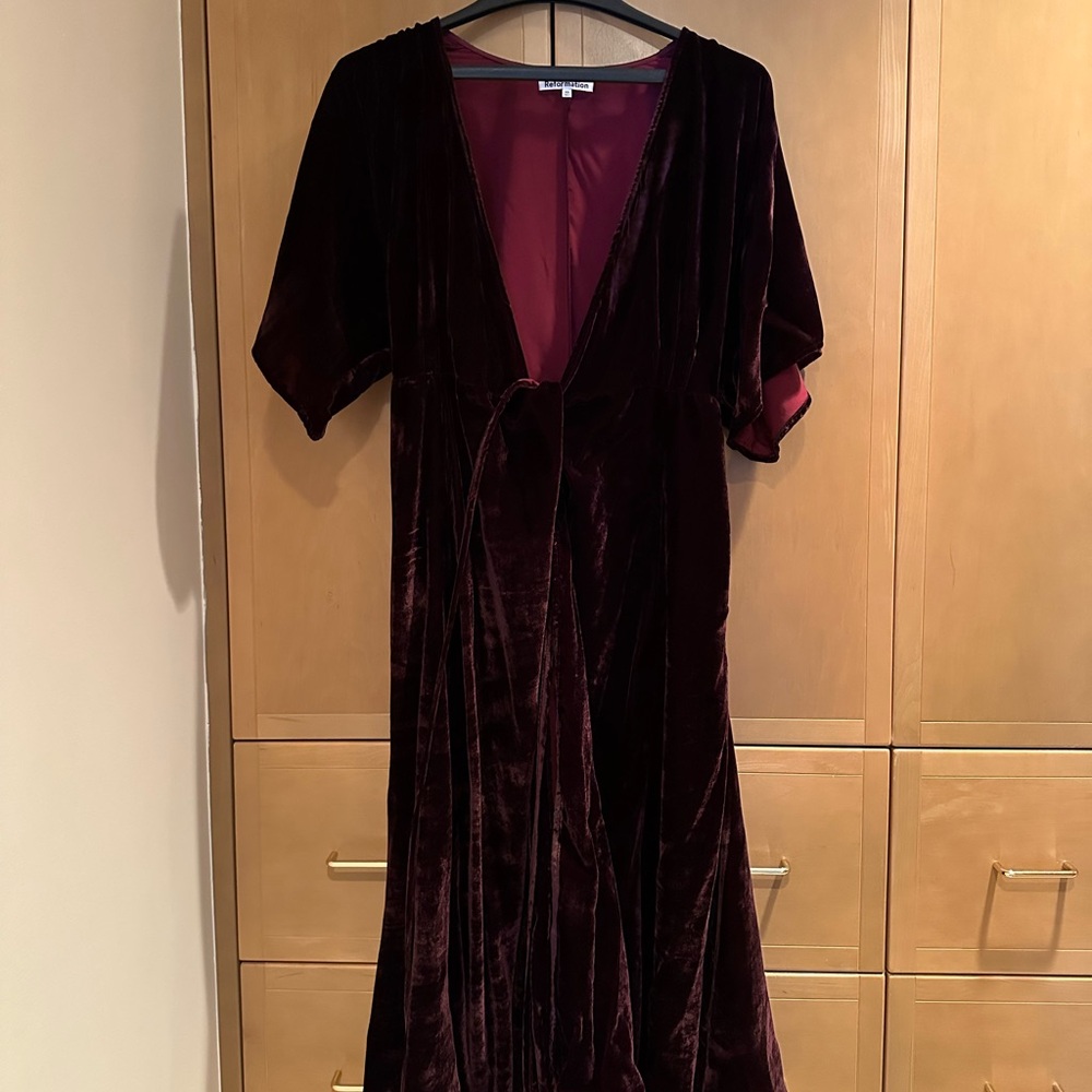 Reformation Analynne Velvet Dress - Picture 3 of 6